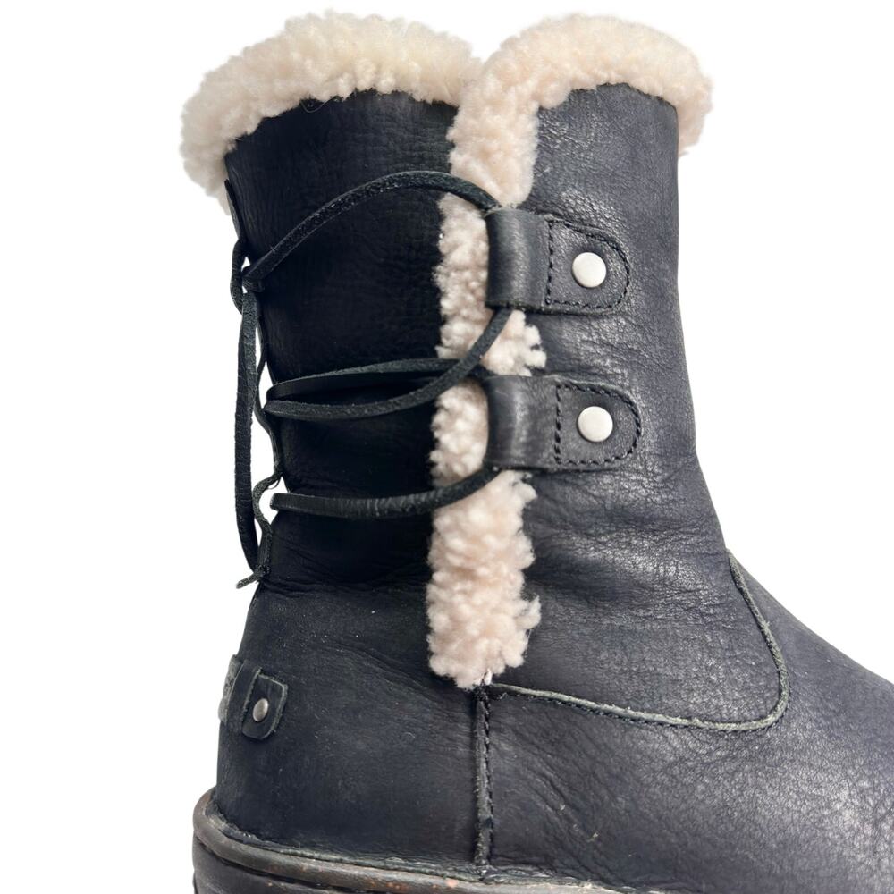 Ugg | Women | Akadia Black Leather Sheepskin Fur Pull On Fall Boots | Size US 7 - Picture 11 of 16